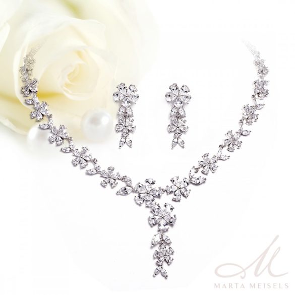 Luxus menyasszonyi szett virág alakú cirkónia kristályokkal díszítve MES-FL-B055WG